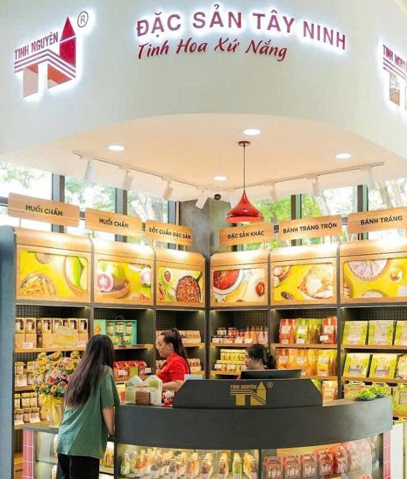 Bánh tráng muối tôm